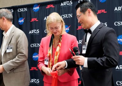 JPL Deputy Director Larry James, CSUN President Dr. Diane Harrison, and ARCS Director Dr. Nhut Ho